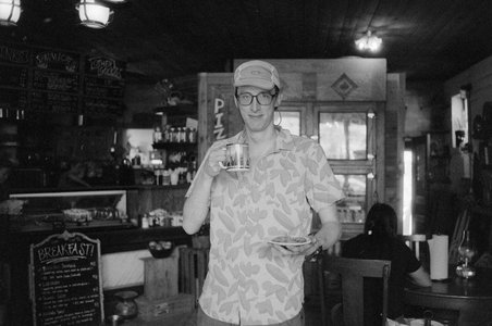2026-08-23-BessaR-Canon35mm-Kentmere400at1600-031