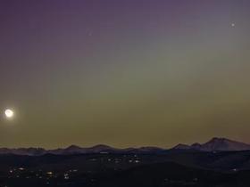 Moonset_Timelapse.webm